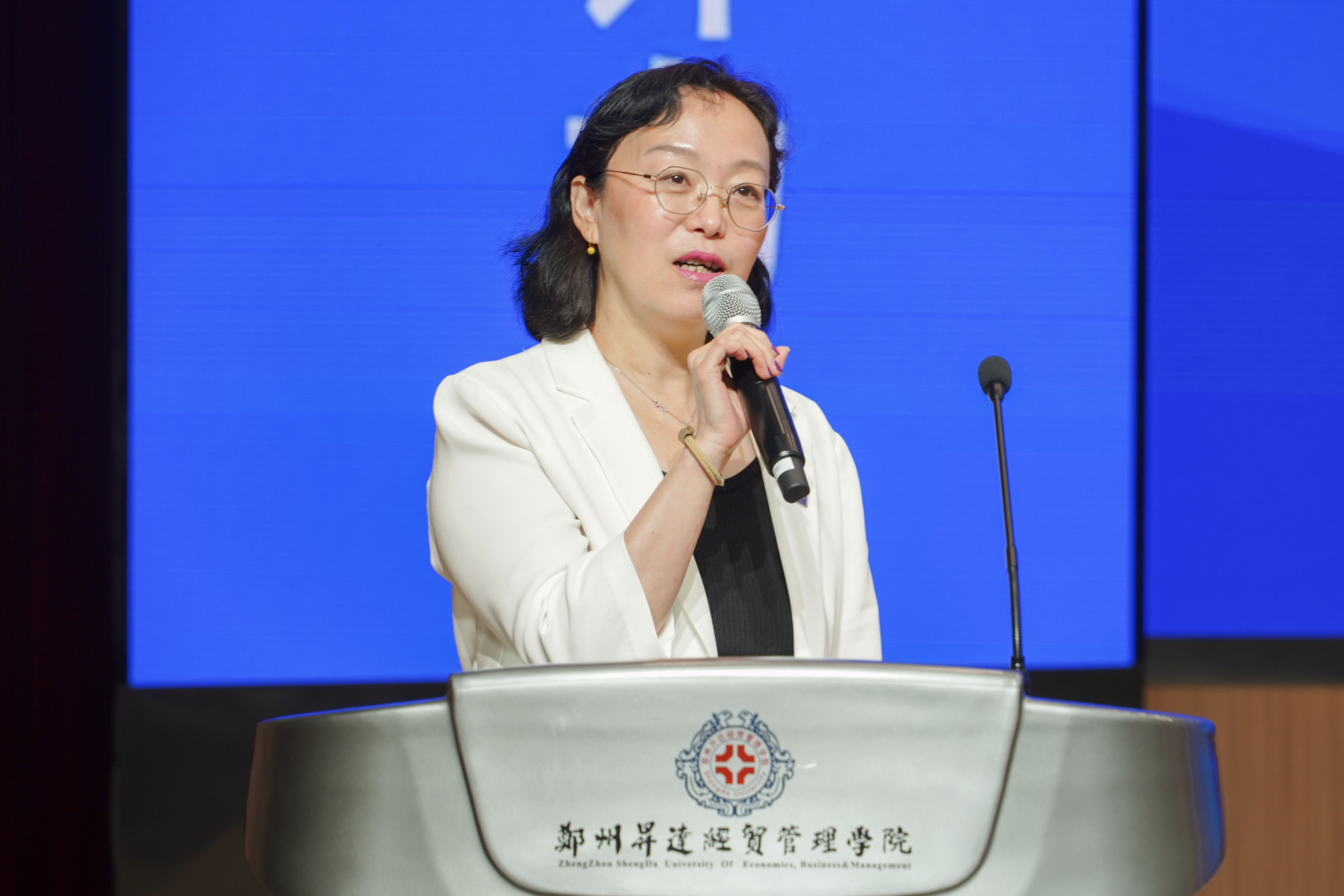 详细阅读:杨丹丹(杨丹丹个人资料37岁) 杨丹丹(杨丹丹个人资料37岁)